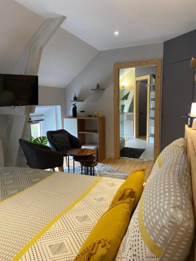 Au Fil De L'O Bed & Breakfast Bisseuil Exterior photo